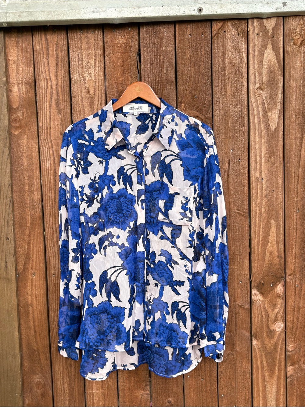 Diane Von Furstenberg Sheer Pink Blue Floral Tunic Button Blouse
